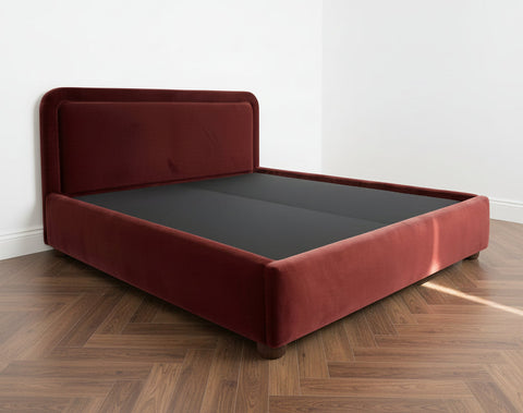 Capsule Harlow Bed